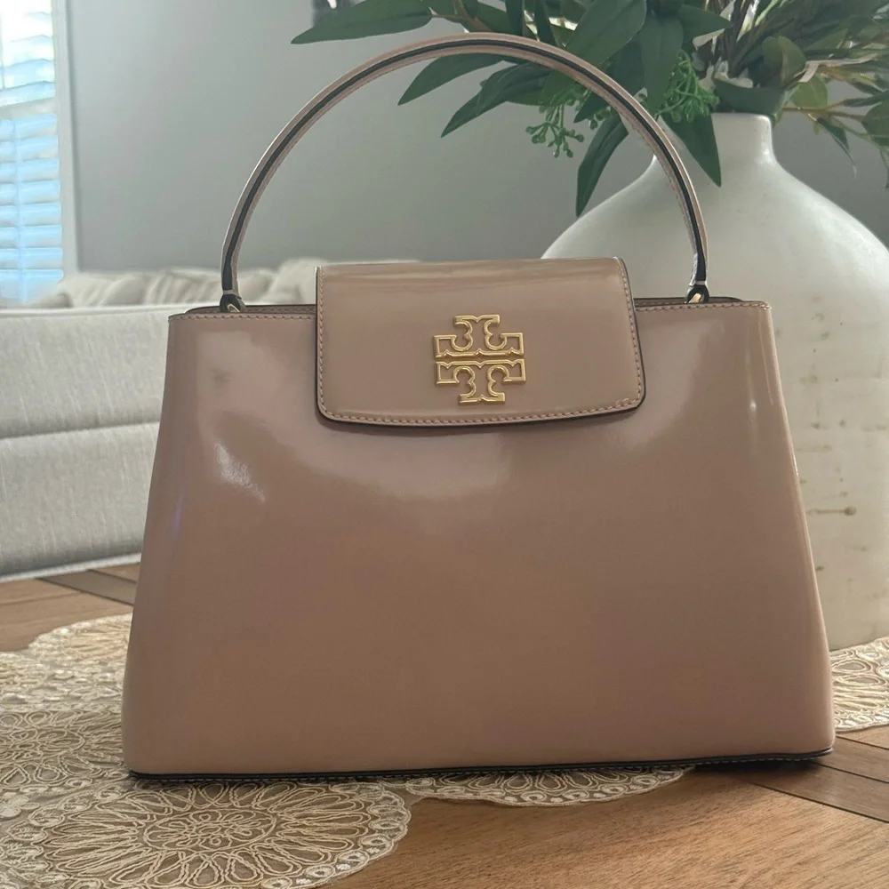 Tory BurchBritten leather Satchel and matching Britten continental Wallet Set